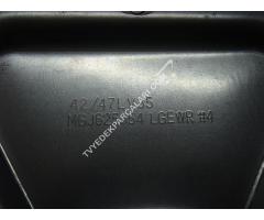 Lg 47LV5400 Yer Ayağı , Stand , Ayak , Lg Tv Ayak Aparatı , MGJ625854